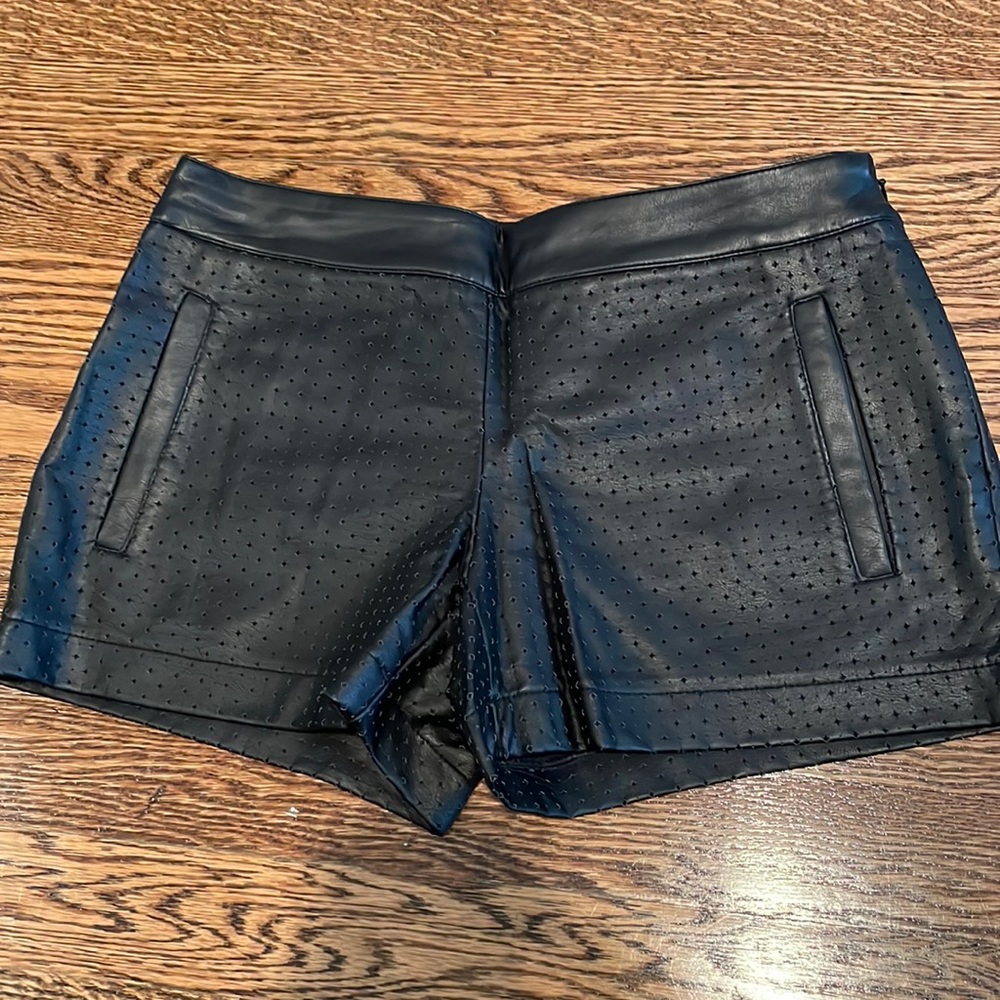 Club Monaco Leather shorts🖤
